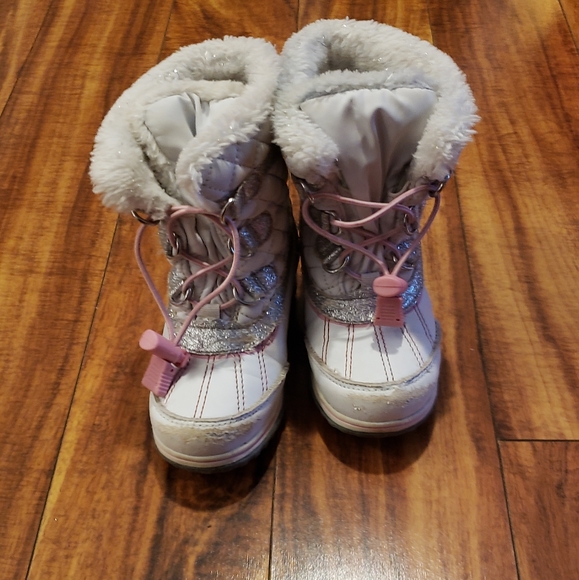 Winter Ready Girls size 10T winter boots - Picture 8 of 11